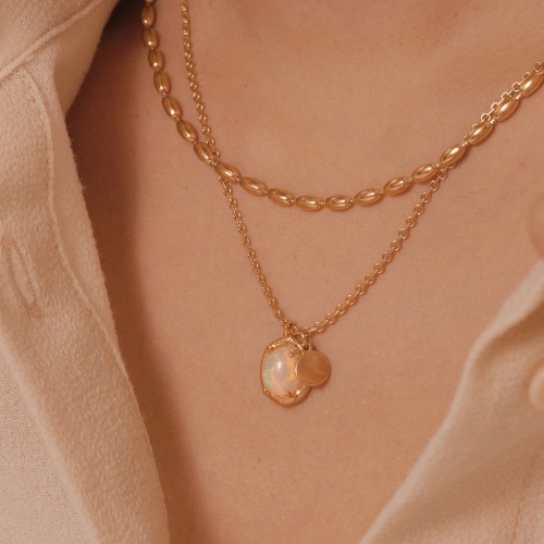 Jelly Opal Initial Necklace_Gold